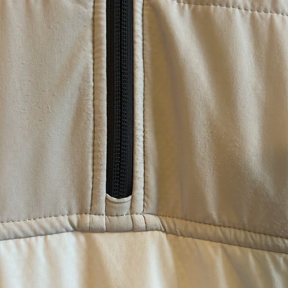 The North Face quarter zip - Picture 6 of 11